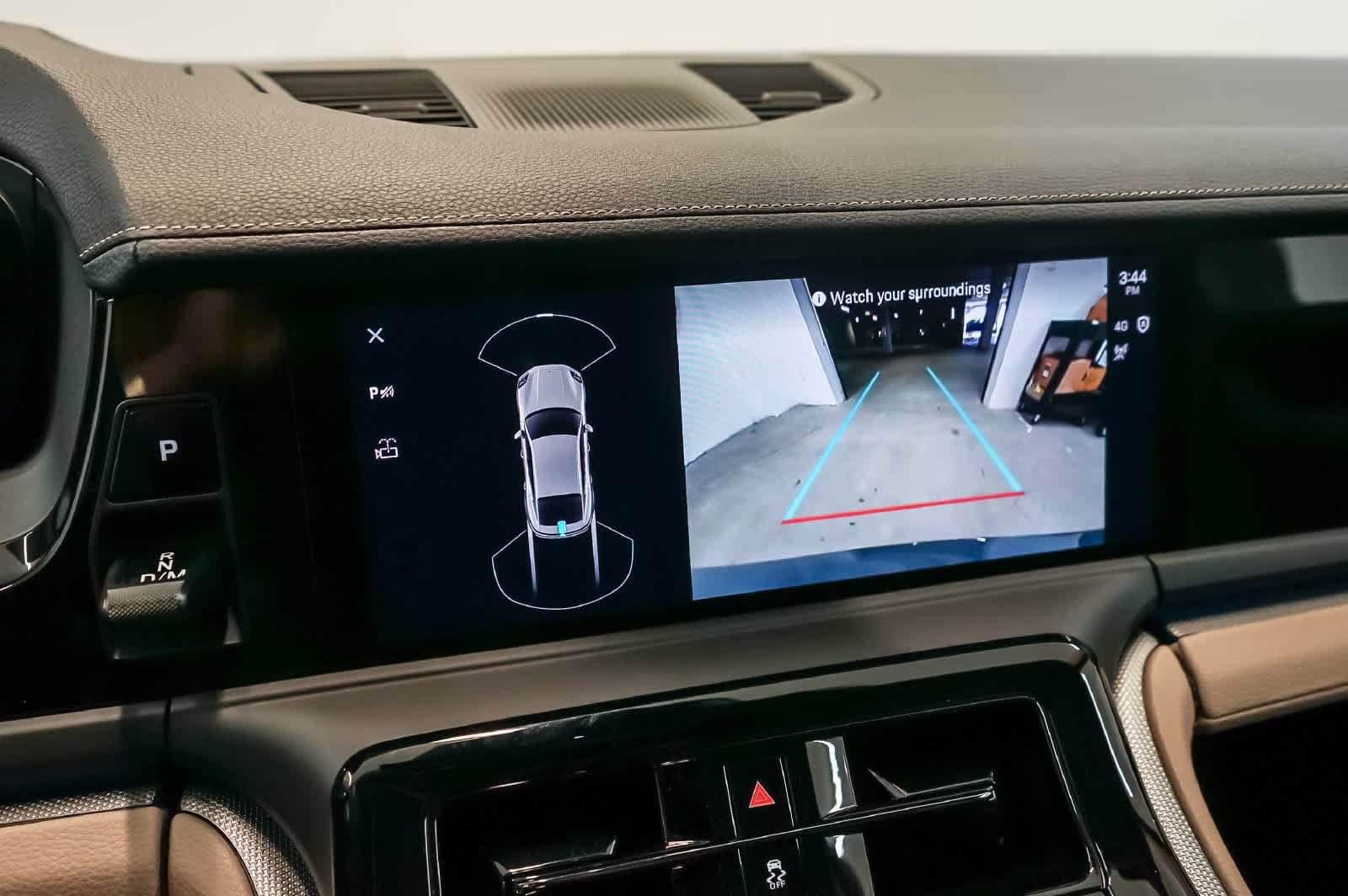 Certified 2025 Porsche Panamera RWD image 29