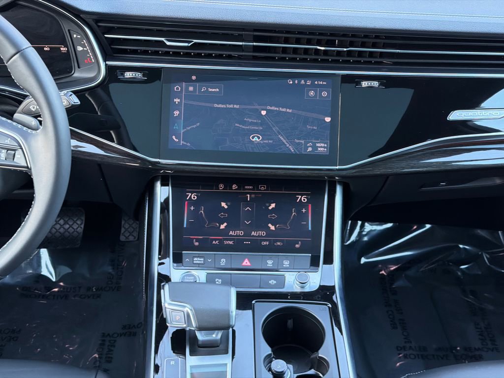 Used 2025 Audi Q7 3.0T Premium Plus image 23