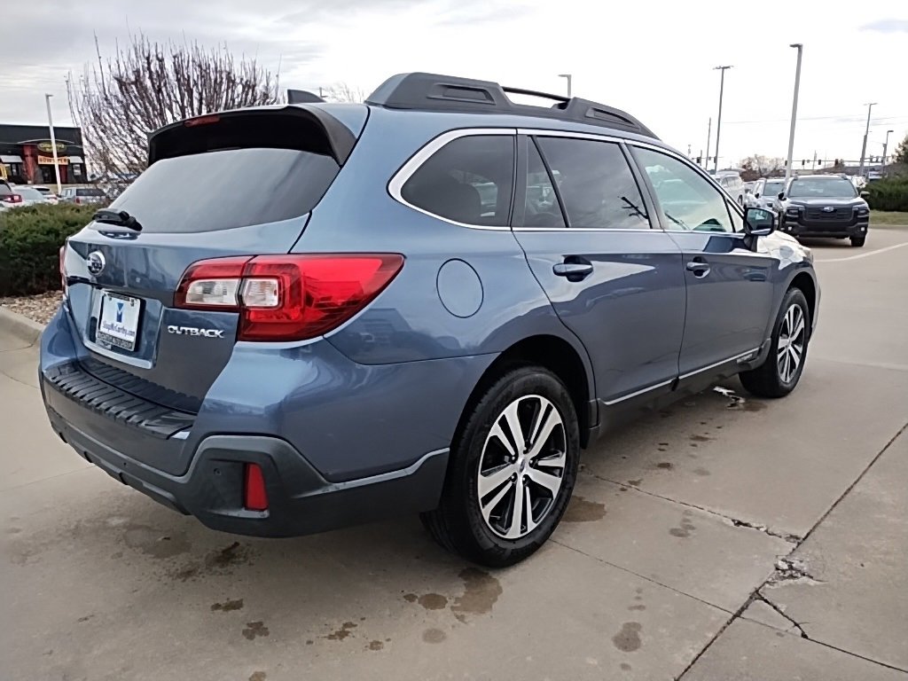 Used 2018 Subaru Outback 2.5i Limited image 8