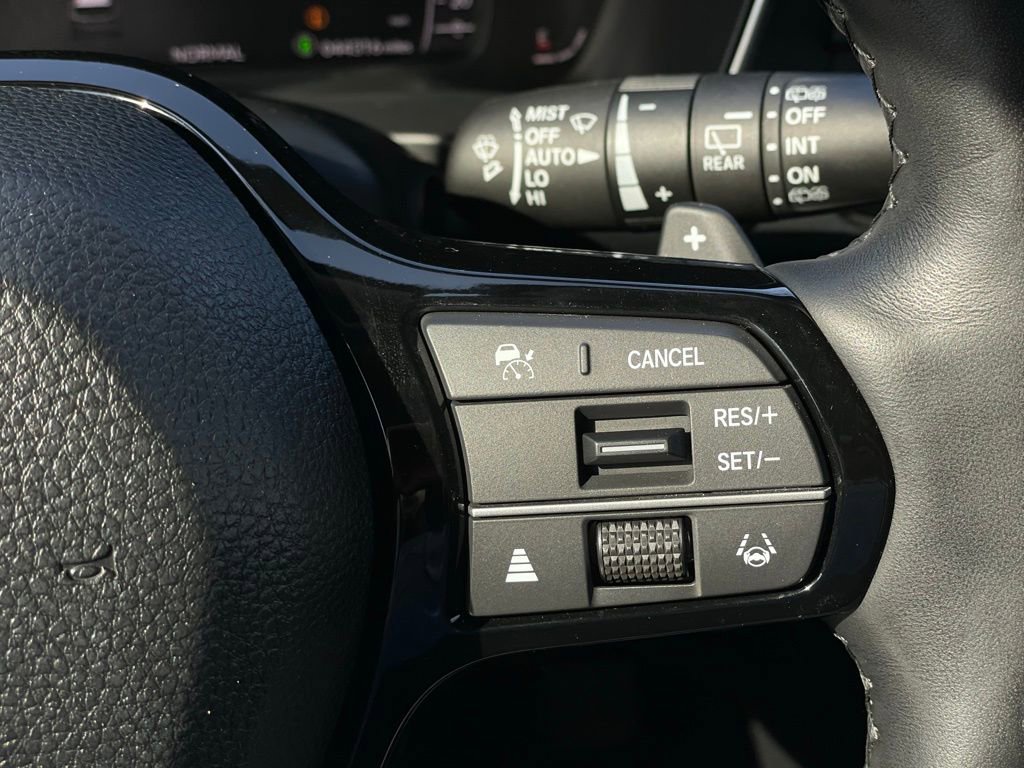 Certified 2025 Honda Pilot Elite image 14