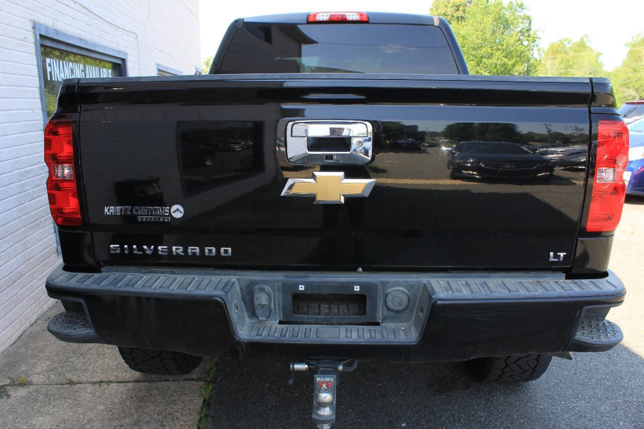 Used 2018 Chevrolet Silverado 1500 LT w/ All Star Edition AWD/4WD image 8