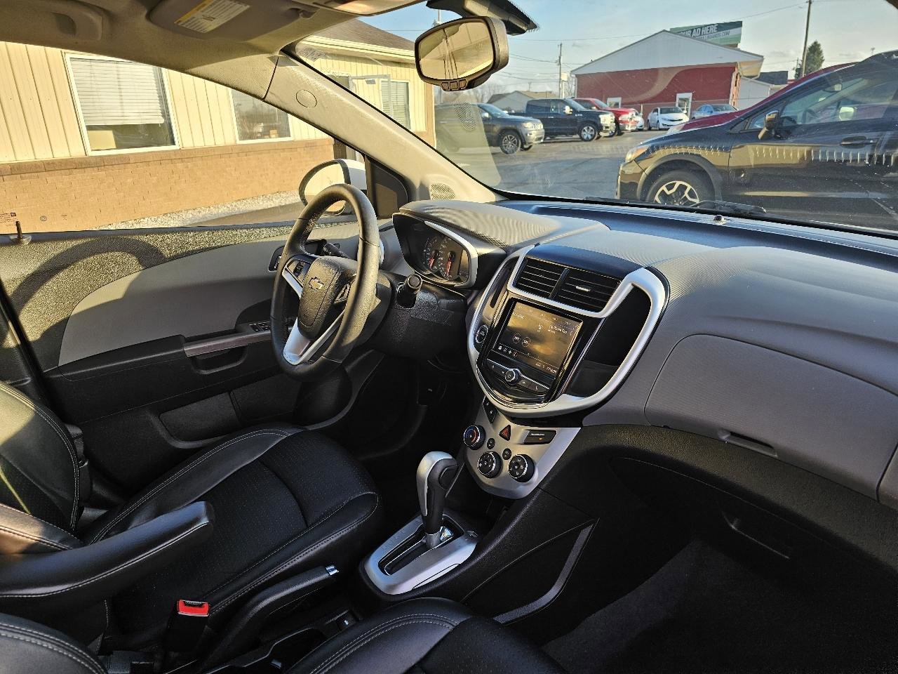Used 2020 Chevrolet Sonic Premier image 18