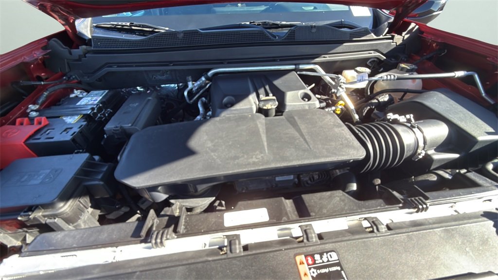 Used 2024 GMC Canyon Elevation image 19