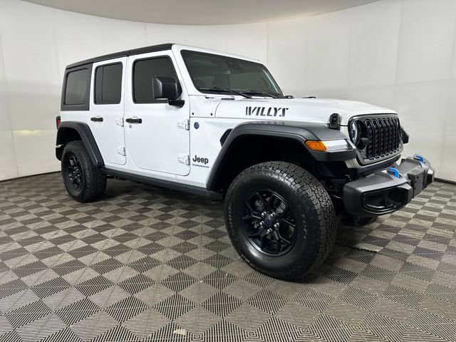 Used 2024 Jeep Wrangler Unlimited image 2