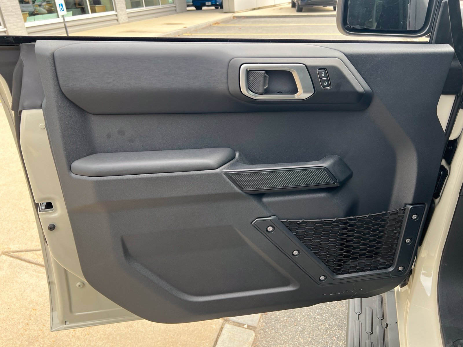 New 2026 Ford Bronco Outer Banks AWD/4WD image 17