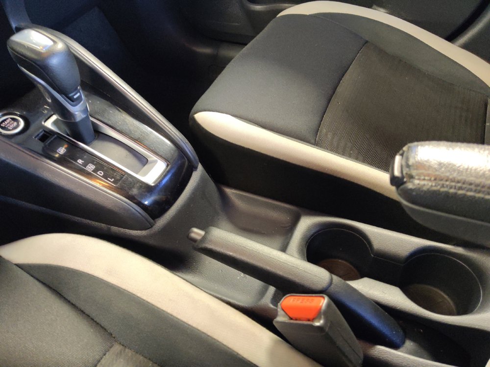 Used 2021 Nissan Versa SV FWD image 26