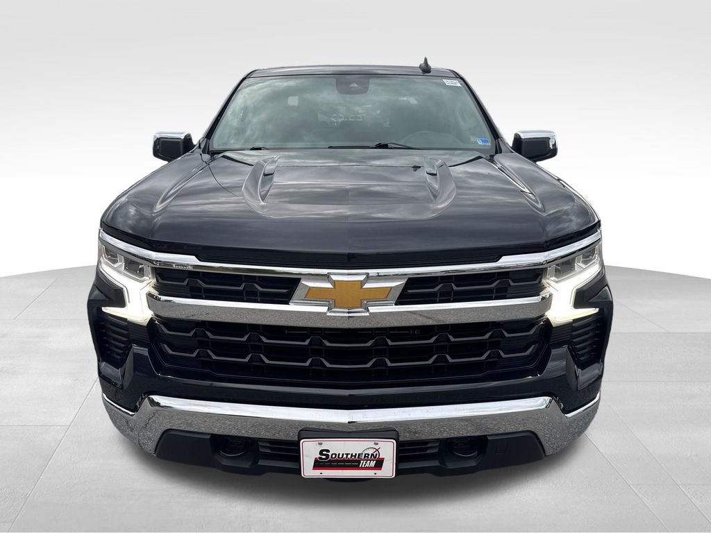 Used 2023 Chevrolet Silverado 1500 LT AWD/4WD image 9