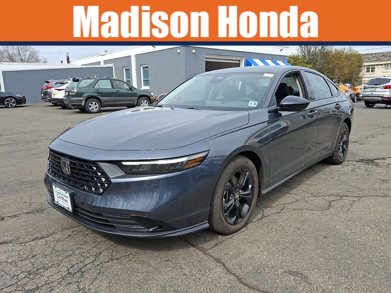 Certified 2025 Honda Accord SE image 1