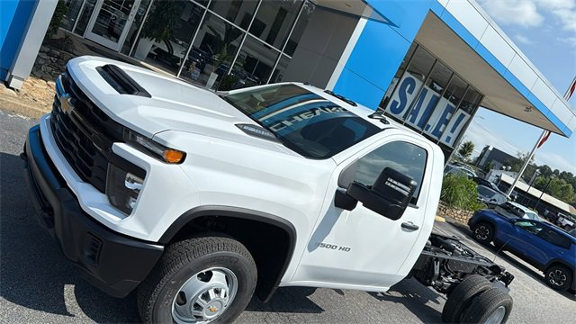 New 2026 Chevrolet Silverado 3500 W/T w/ WT Convenience Package image 15