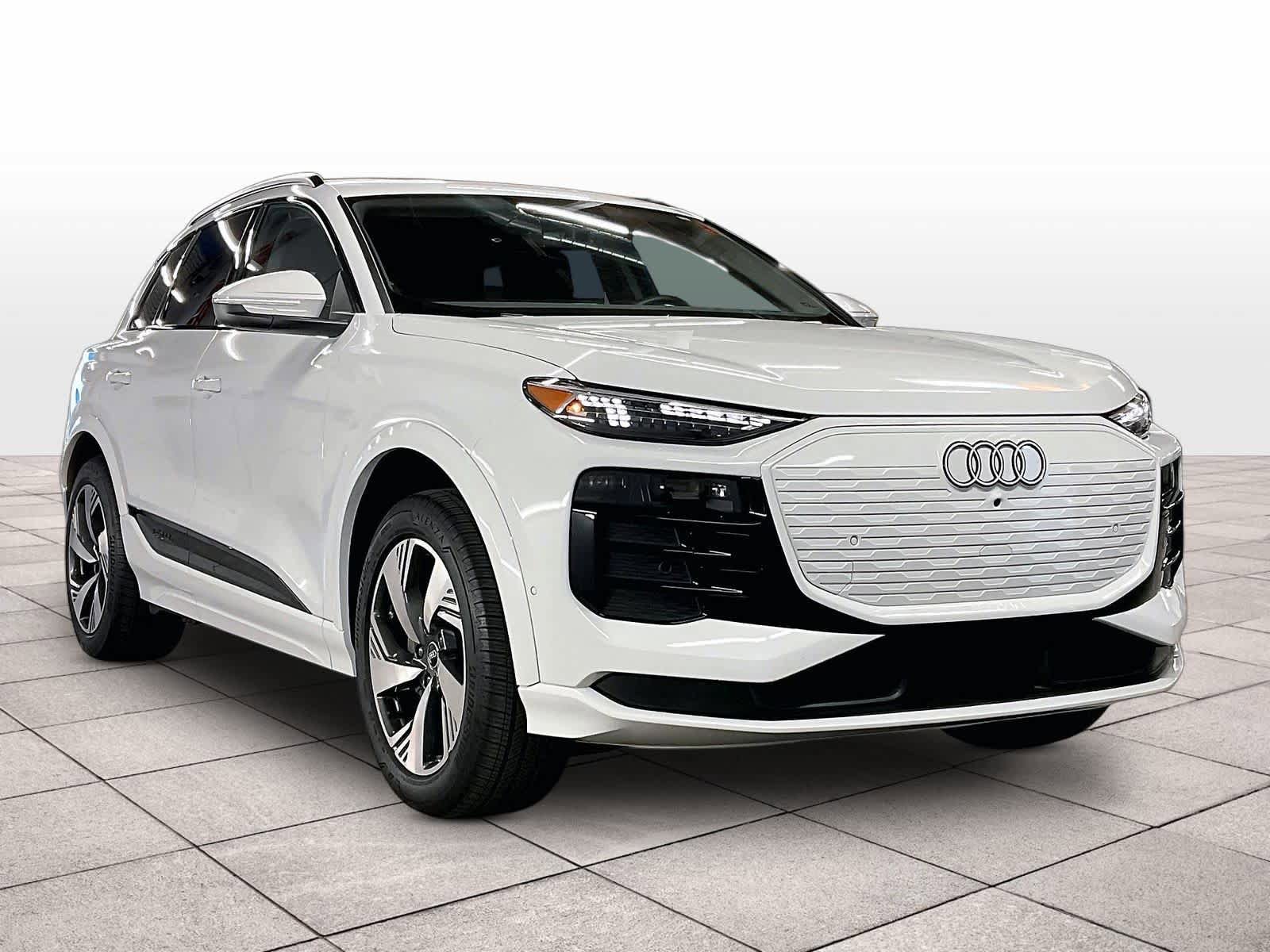 Certified 2025 Audi Q6 e-tron Premium Plus w/ Premium Plus AWD/4WD image 2