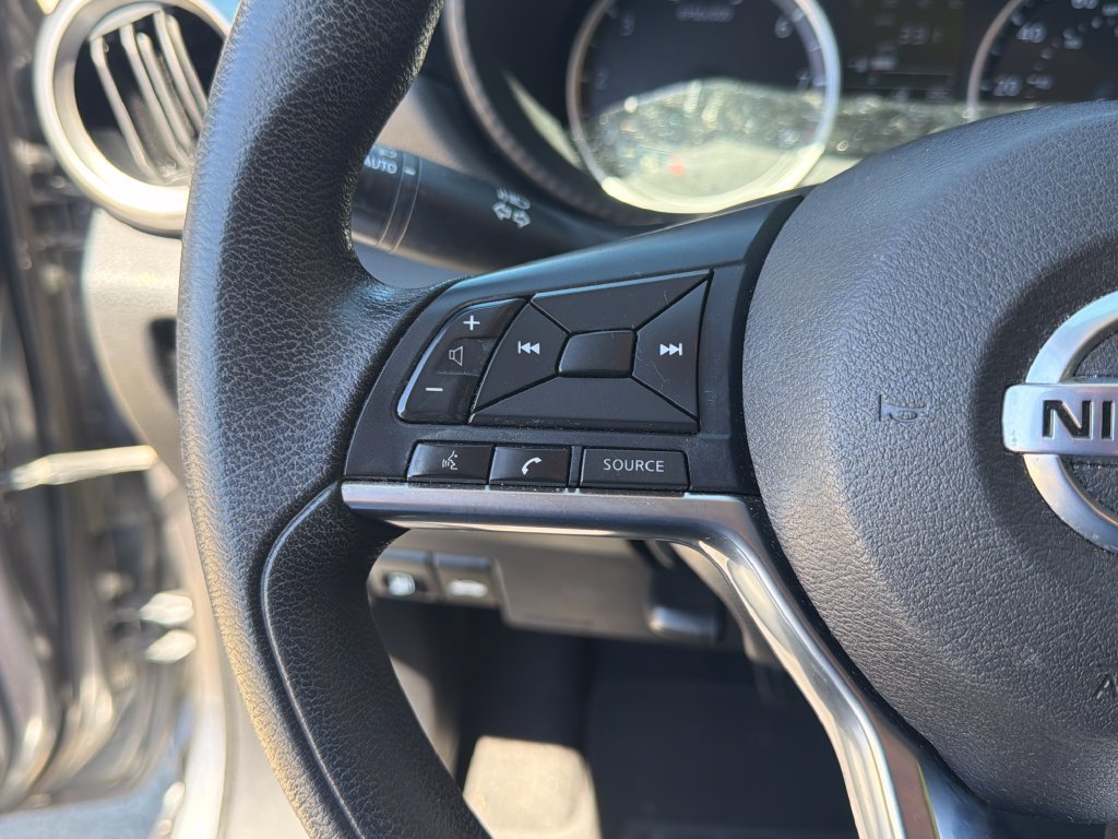 Used 2020 Nissan Versa S FWD image 18