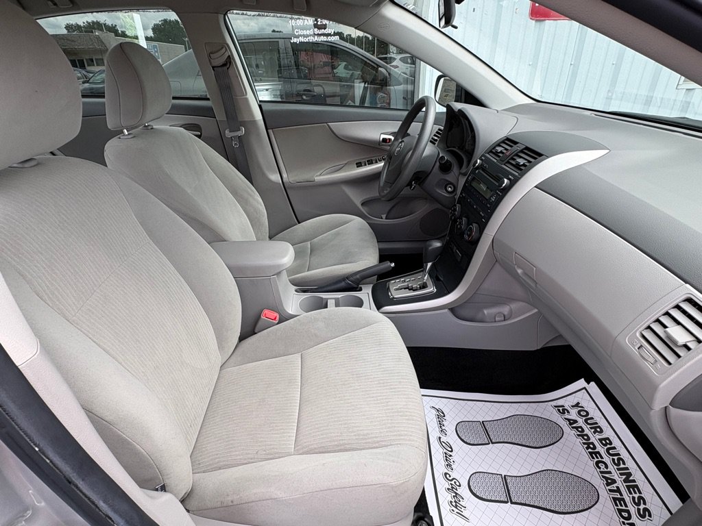Used 2010 Toyota Corolla LE w/ All Weather Guard Pkg FWD image 16