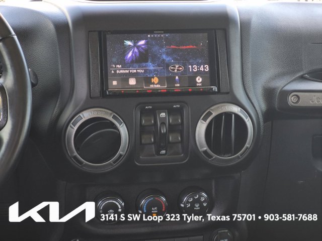 Used 2017 Jeep Wrangler Unlimited Sport w/ Quick Order Package 24S AWD/4WD image 23