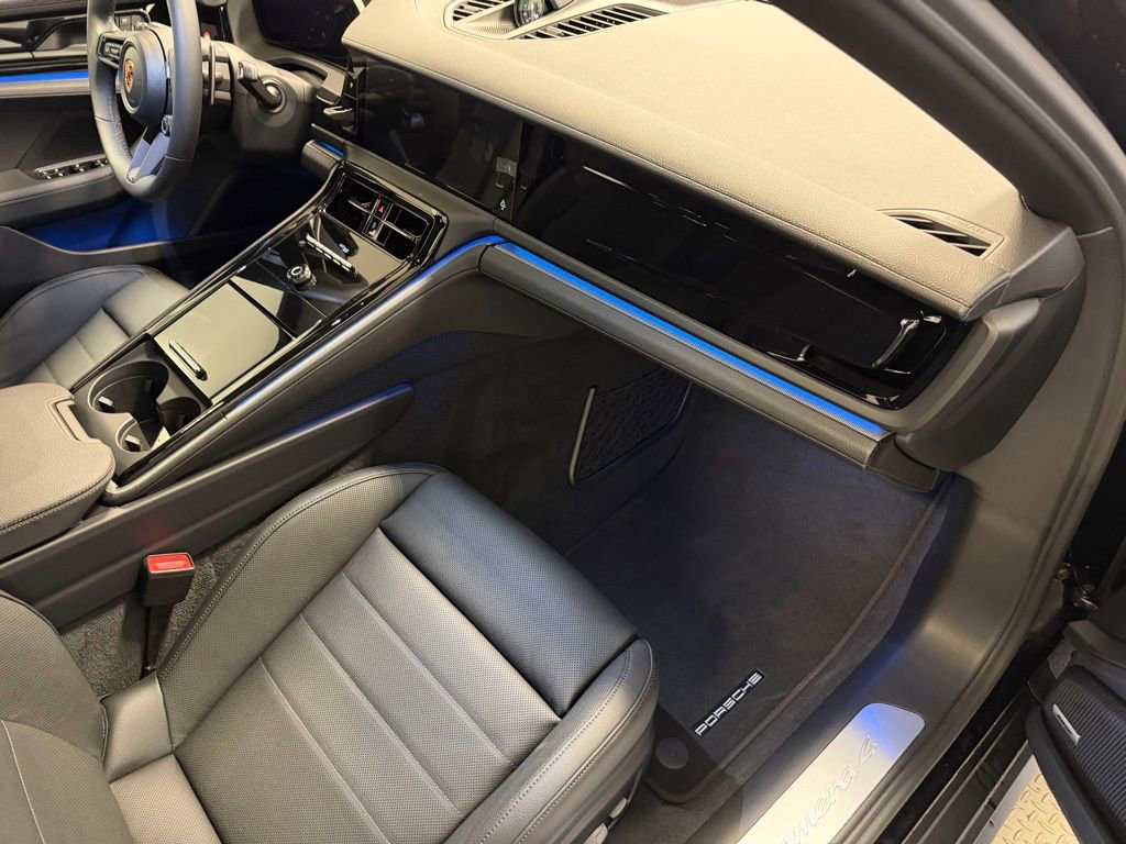 New 2026 Porsche Panamera 4 image 28