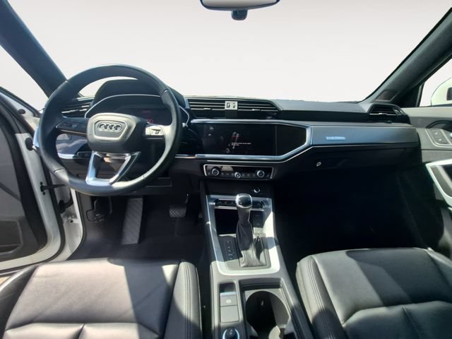 Used 2025 Audi Q3 2.0T Premium AWD/4WD image 10