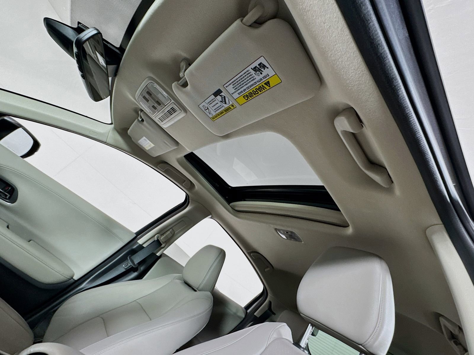 Used 2019 Honda HR-V Touring image 15