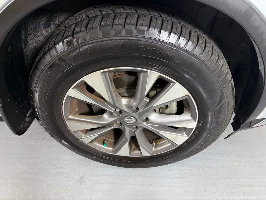 Used 2016 Nissan Murano SV image 10