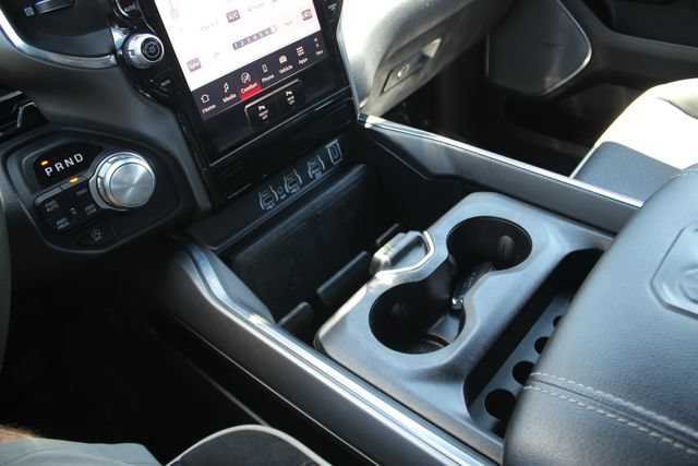 Used 2025 RAM 1500 Laramie w/ Night Edition AWD/4WD image 10