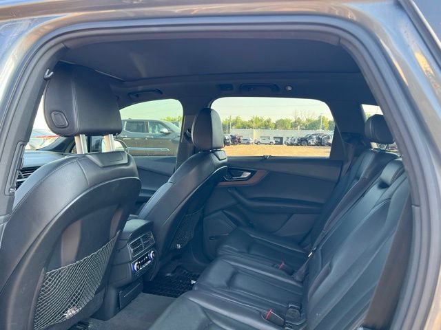 Used 2017 Audi Q7 3.0T Prestige w/ Prestige Package AWD/4WD image 27