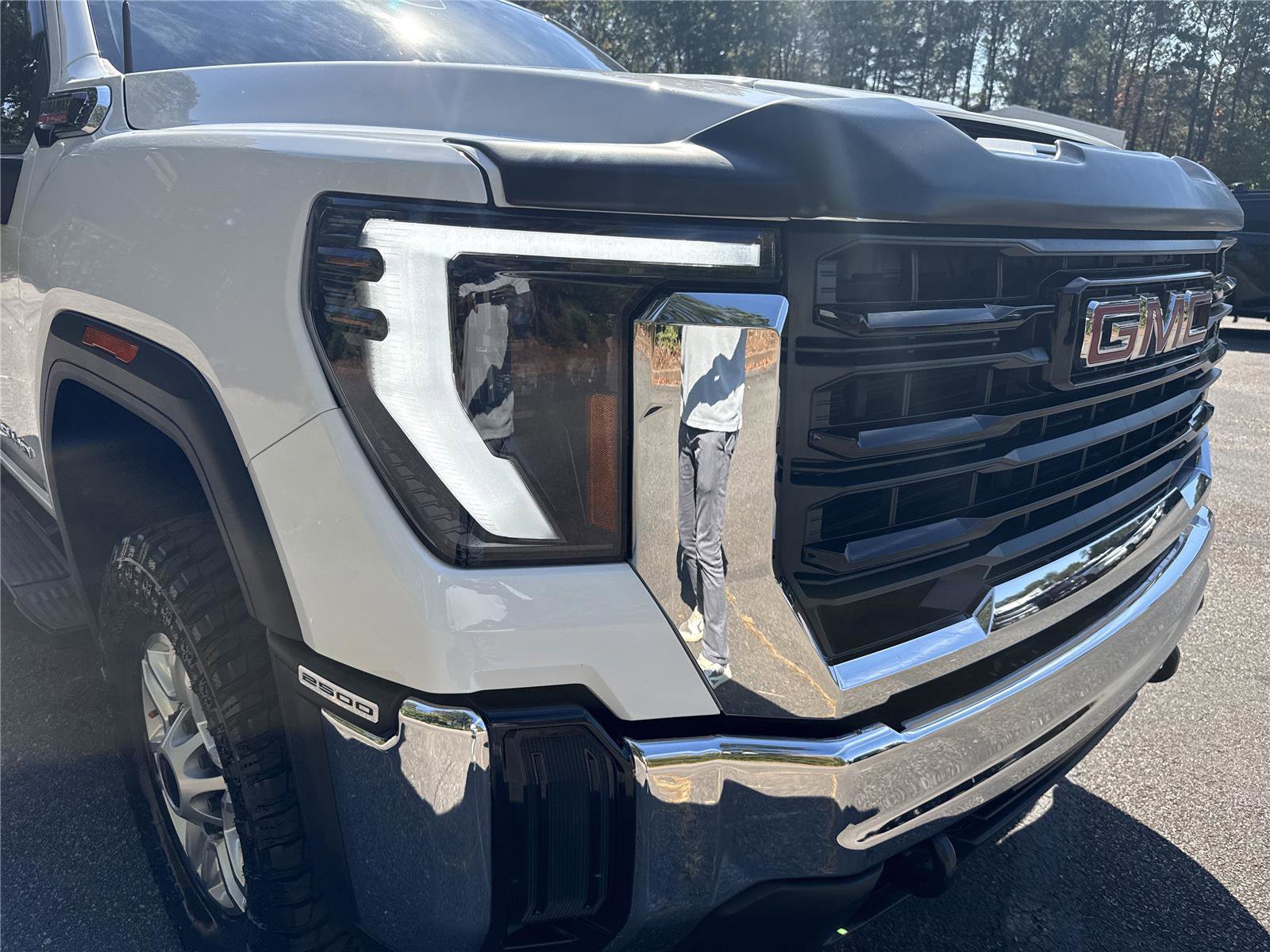 Used 2024 GMC Sierra 2500 Pro w/ Convenience Package image 33