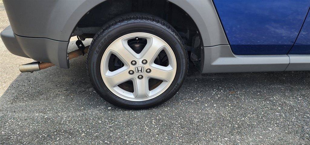 Used 2005 Honda Element EX image 13