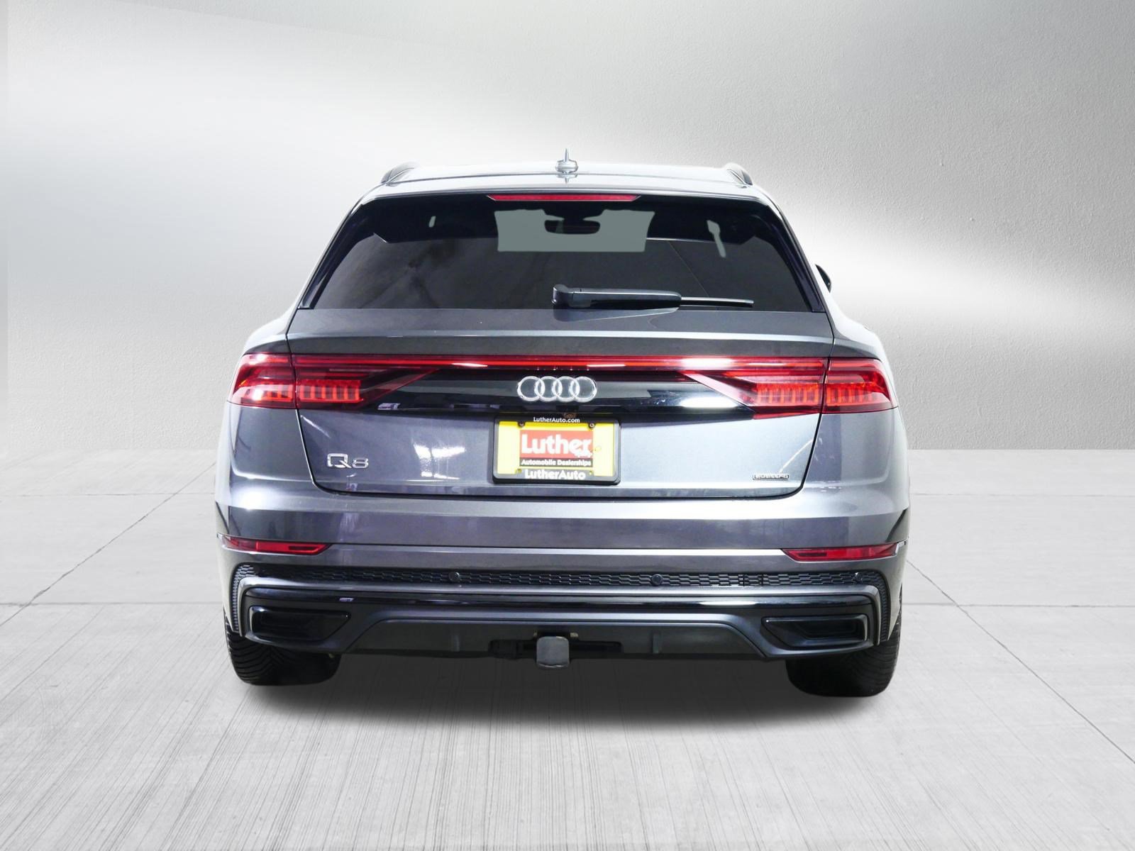 Used 2021 Audi Q8 Prestige w/ Prestige Package image 6