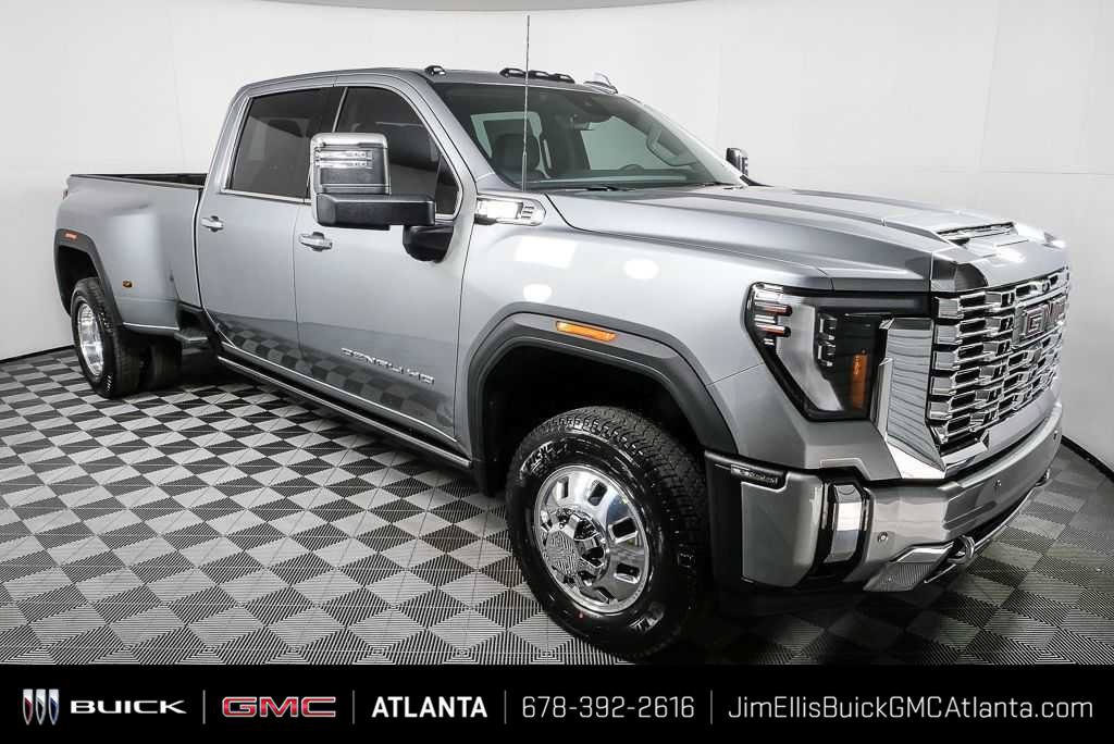 New 2026 GMC Sierra 3500 Denali w/ Denali Reserve Package