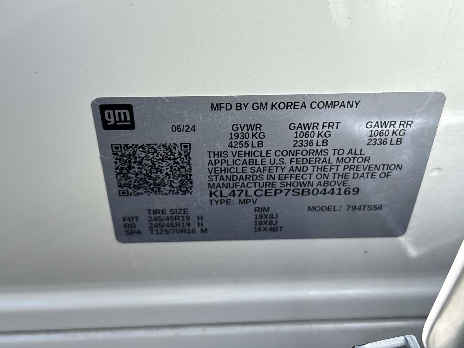 Used 2025 Buick Envista Avenir FWD image 36