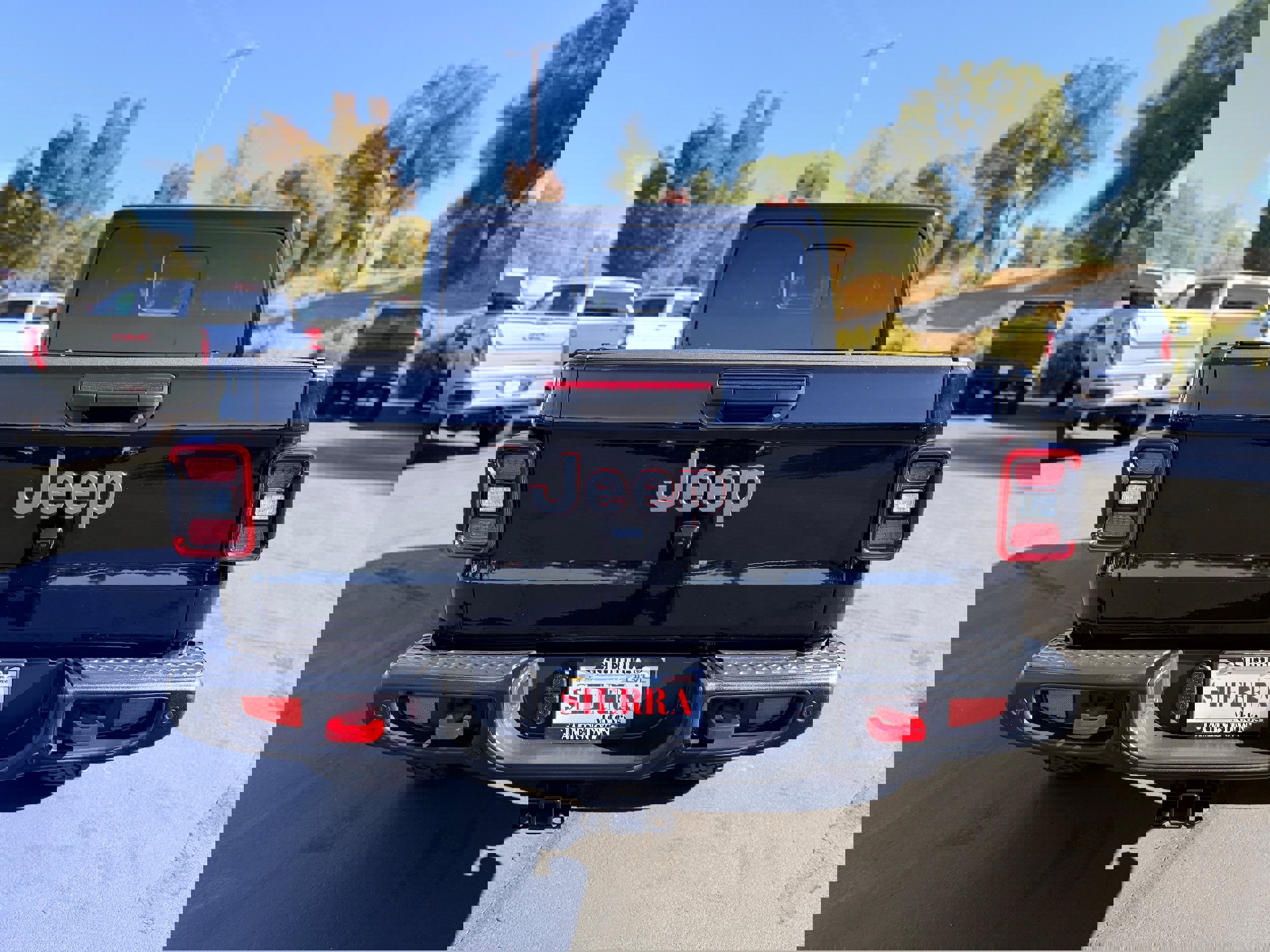 Used 2020 Jeep Gladiator Rubicon image 7