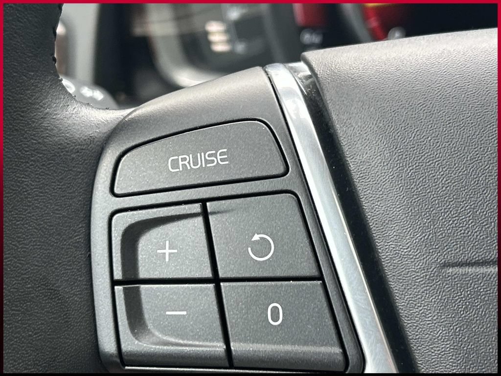 Used 2016 Volvo S80 T5 w/ Convenience Package FWD image 28