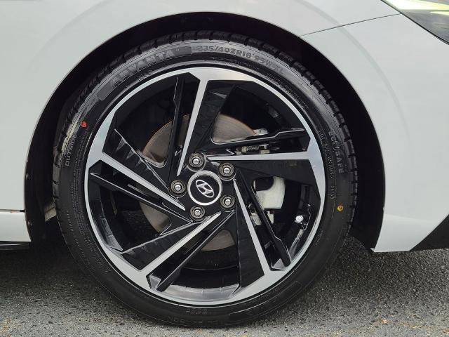 Used 2022 Hyundai Elantra N Line image 11