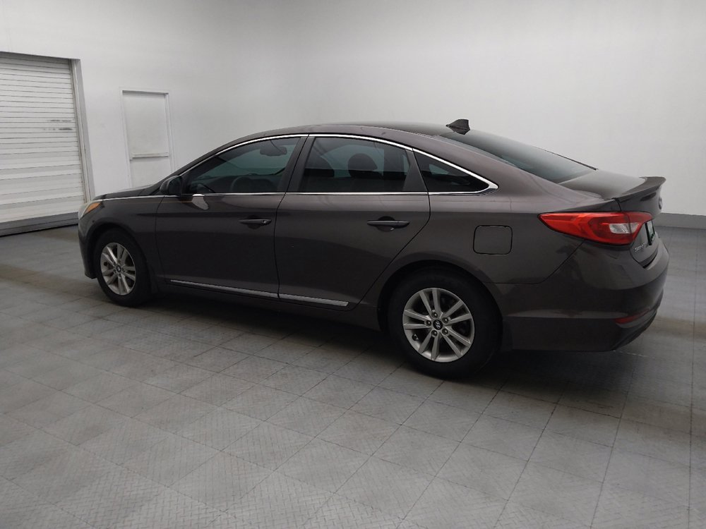 Used 2016 Hyundai Sonata SE FWD image 3