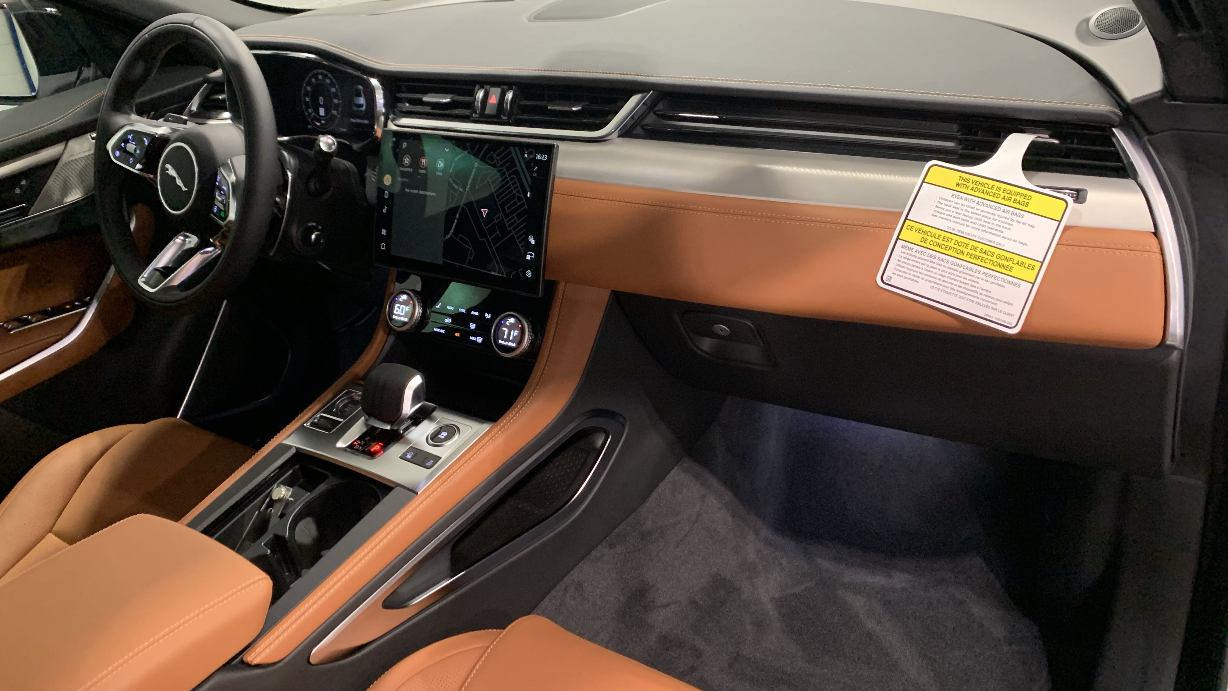 New 2026 Jaguar F-PACE R-Dynamic S AWD/4WD image 4
