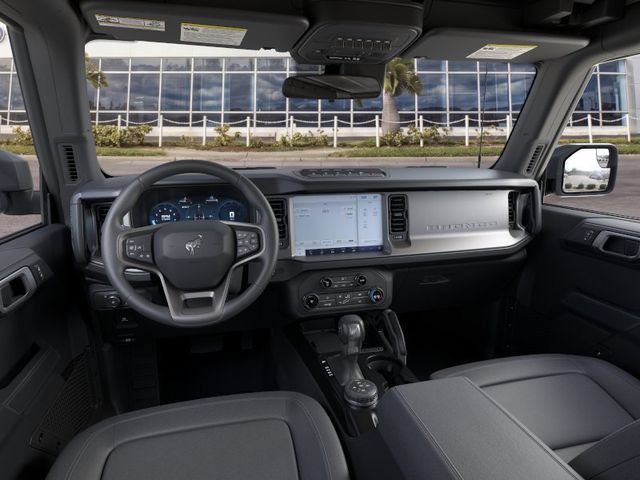 New 2026 Ford Bronco Badlands w/ Black Appearance Package AWD/4WD image 9