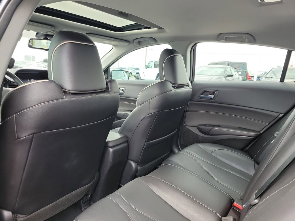 Used 2019 Acura ILX w/ Technology Package image 16