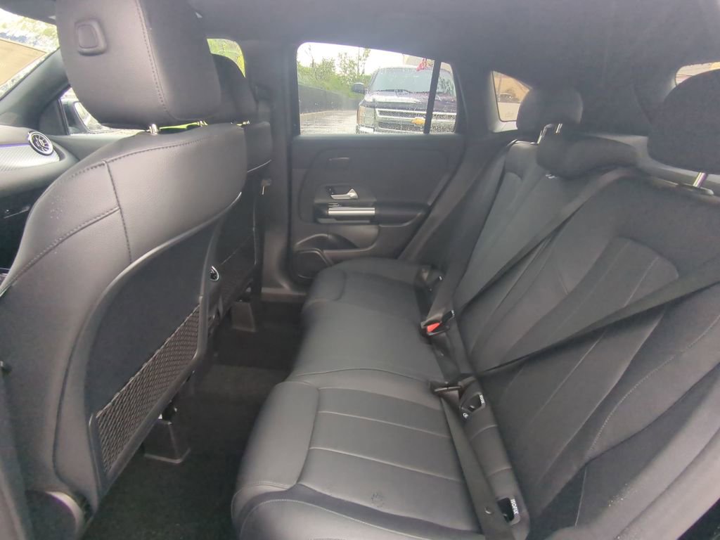 New 2025 Mercedes-Benz GLA 250 image 5