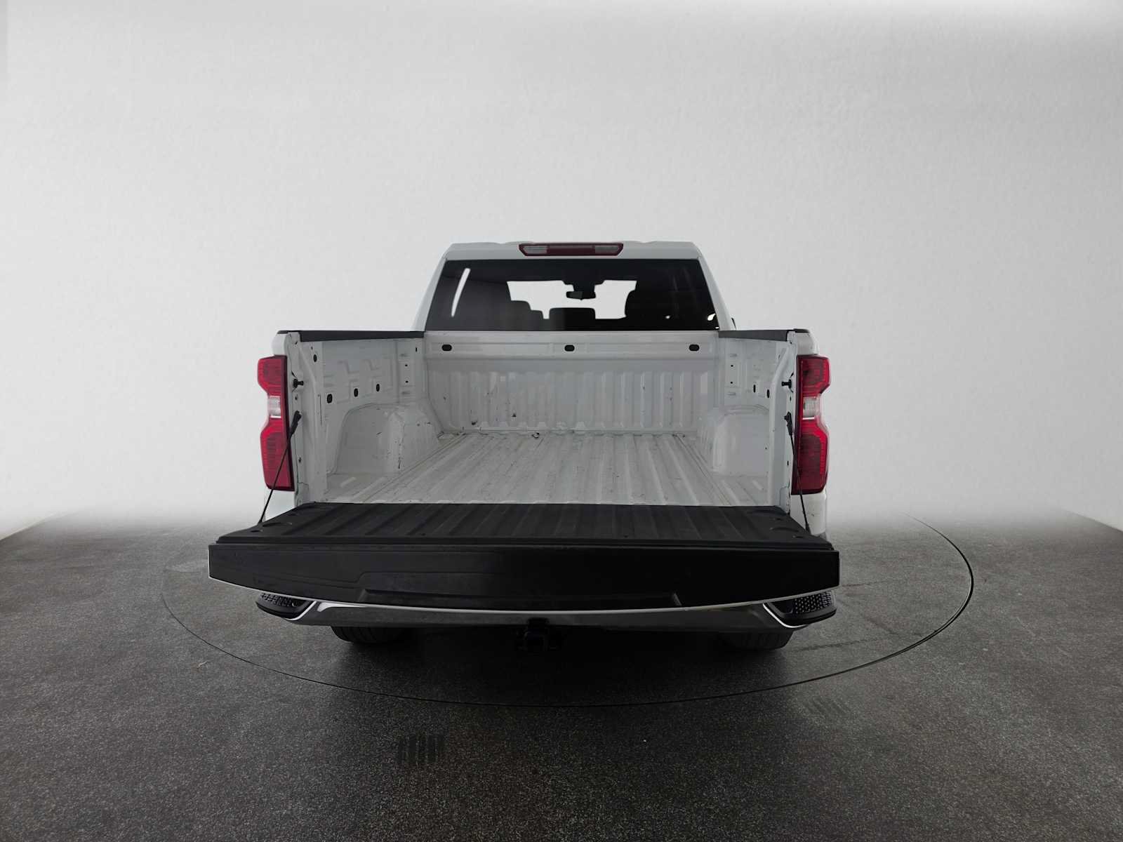 Used 2024 Chevrolet Silverado 1500 LT AWD/4WD image 15