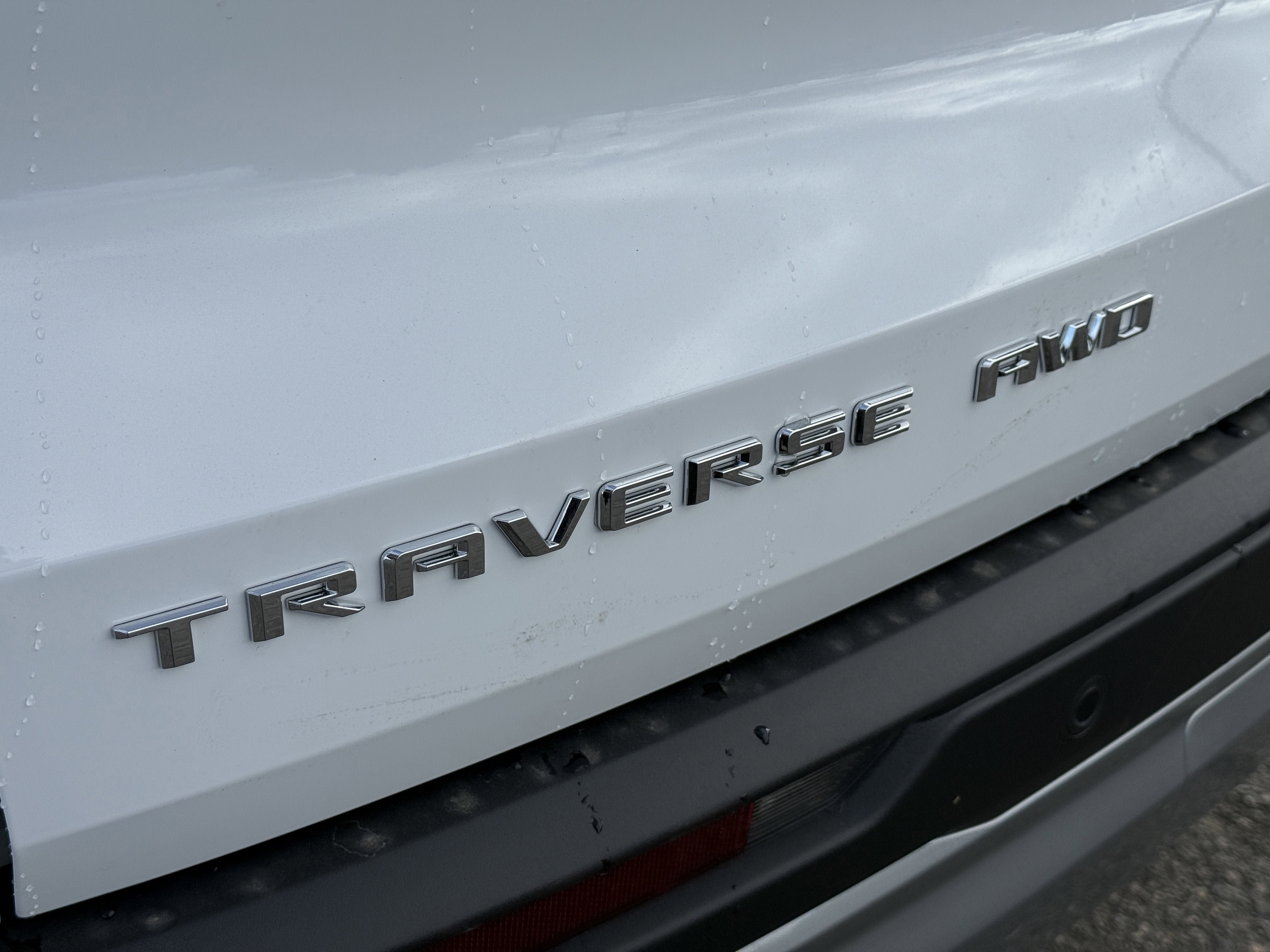 New 2026 Chevrolet Traverse LT w/ Driver Confidence Package AWD/4WD image 39