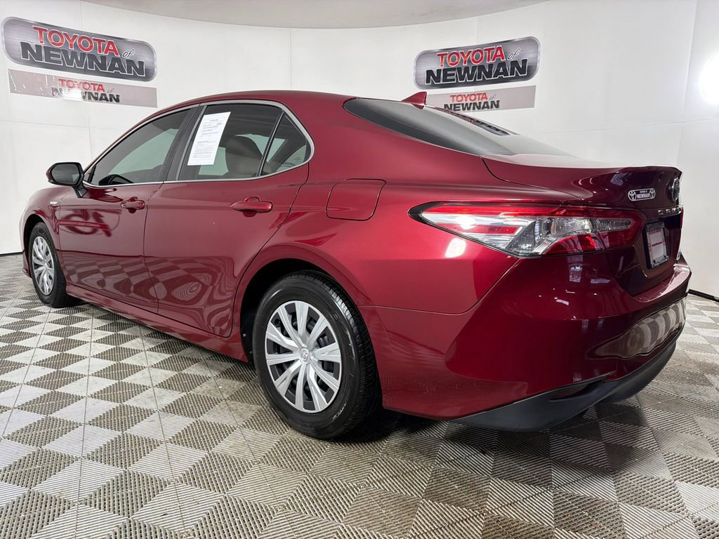 Used 2019 Toyota Camry LE w/ Sunroof Package image 6