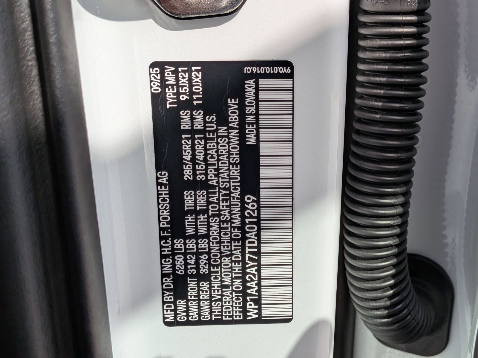 New 2026 Porsche Cayenne image 30