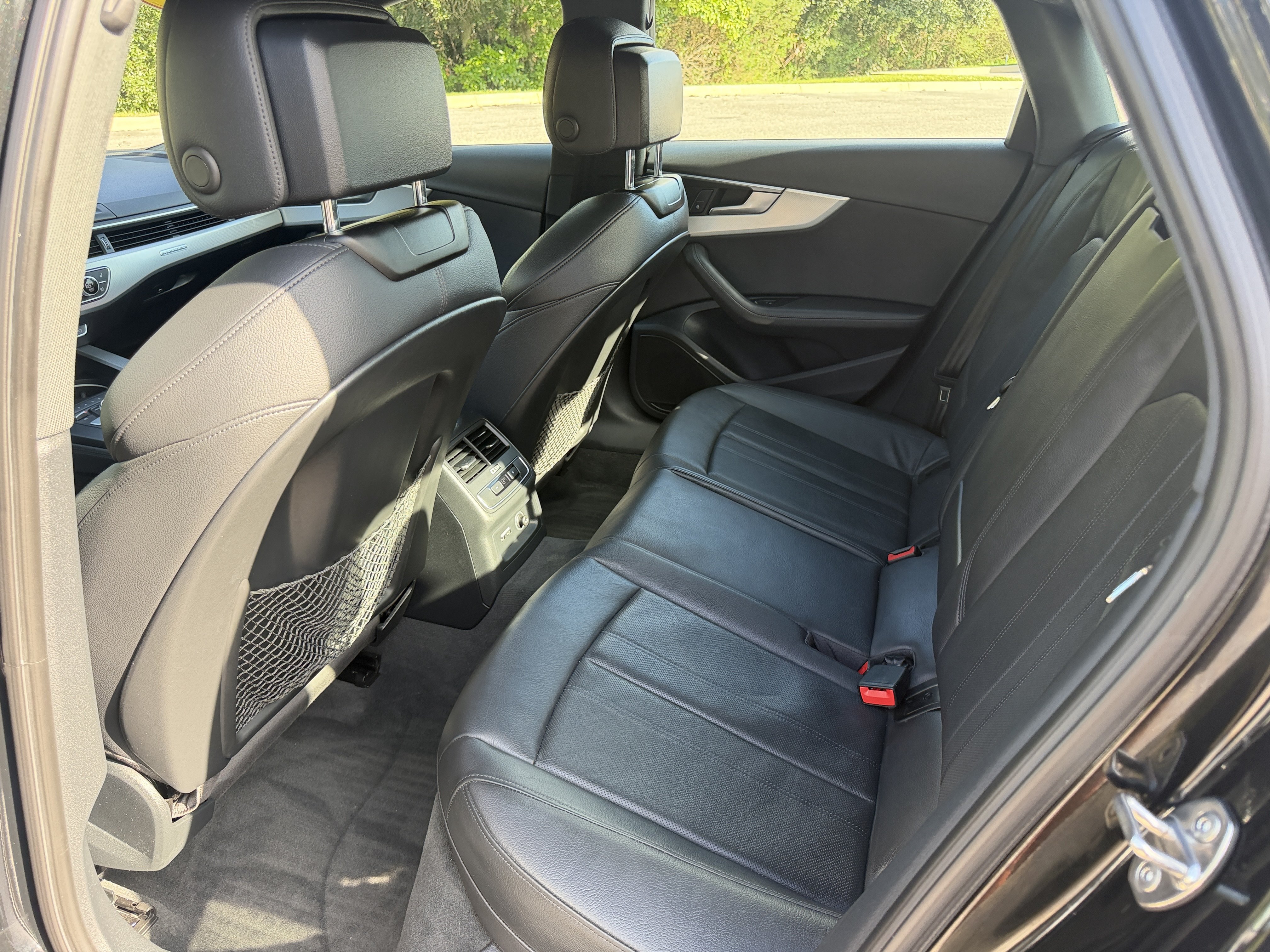 Used 2019 Audi A4 2.0T Premium Plus w/ Premium Plus Package AWD/4WD image 17