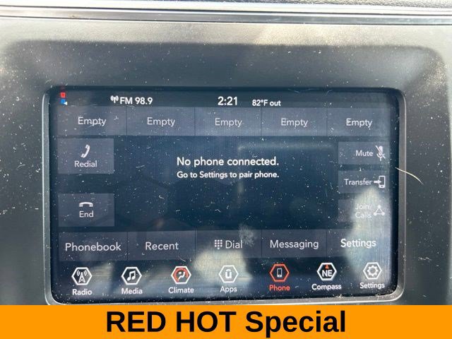 Used 2019 Jeep Cherokee Latitude Plus AWD/4WD image 27