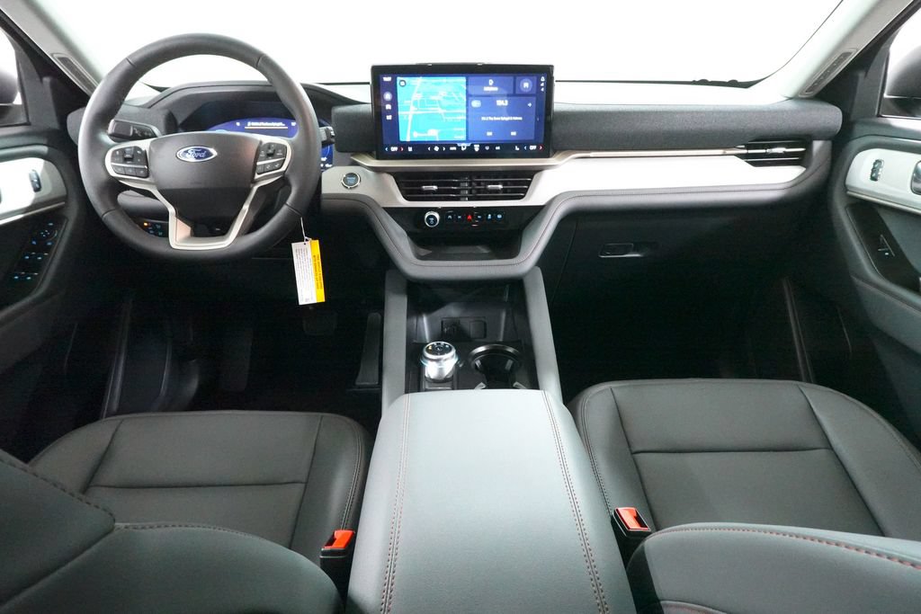 New 2026 Ford Explorer Active w/ Active Comfort Package AWD/4WD image 10