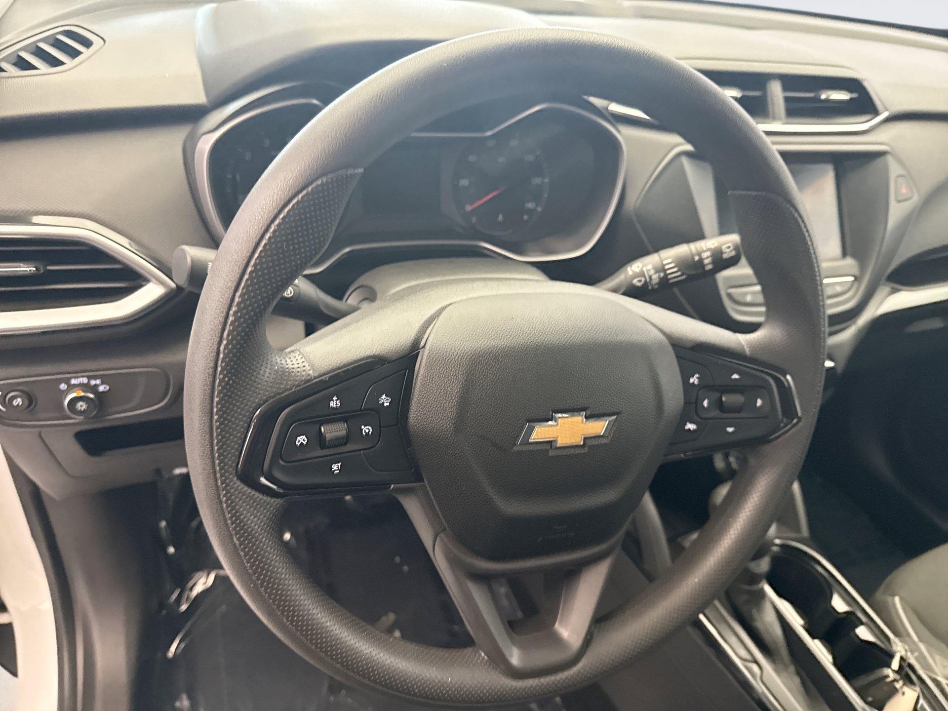 Used 2022 Chevrolet TrailBlazer LS FWD image 12
