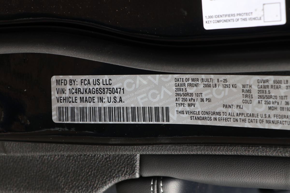 New 2025 Jeep Grand Cherokee L Laredo AWD/4WD image 34