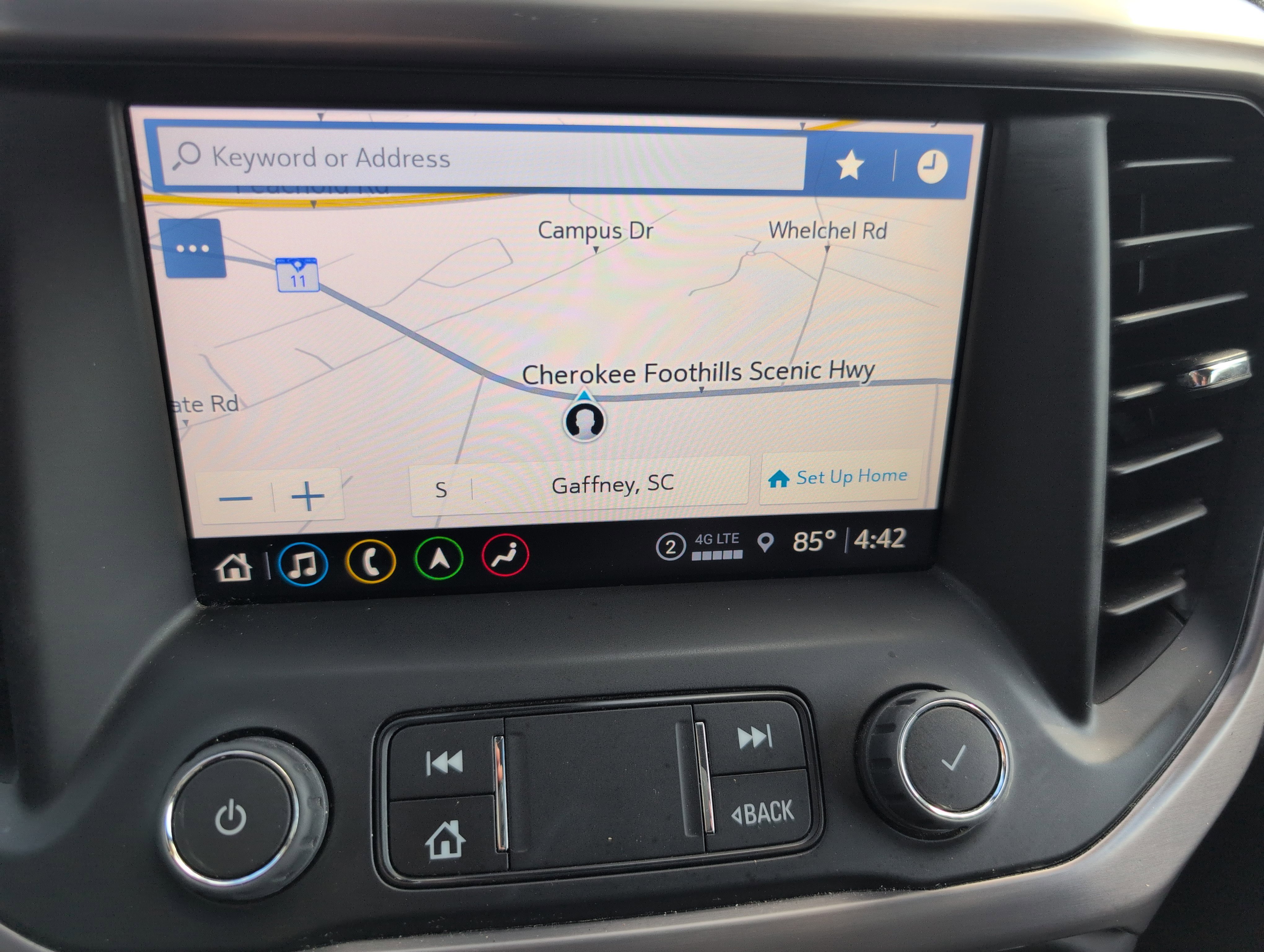 Used 2023 GMC Acadia AT4 w/ Technology Package image 22