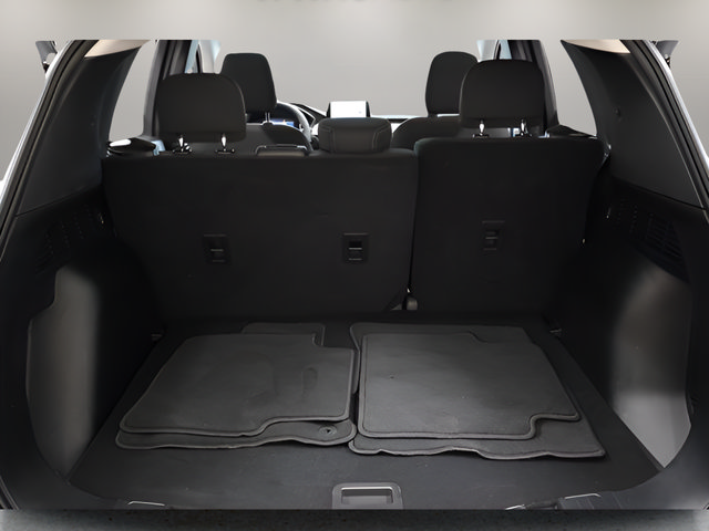 Used 2025 Ford Escape Active w/ Cold Weather Package AWD/4WD image 13