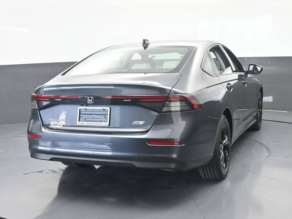 Used 2025 Honda Accord SE image 5