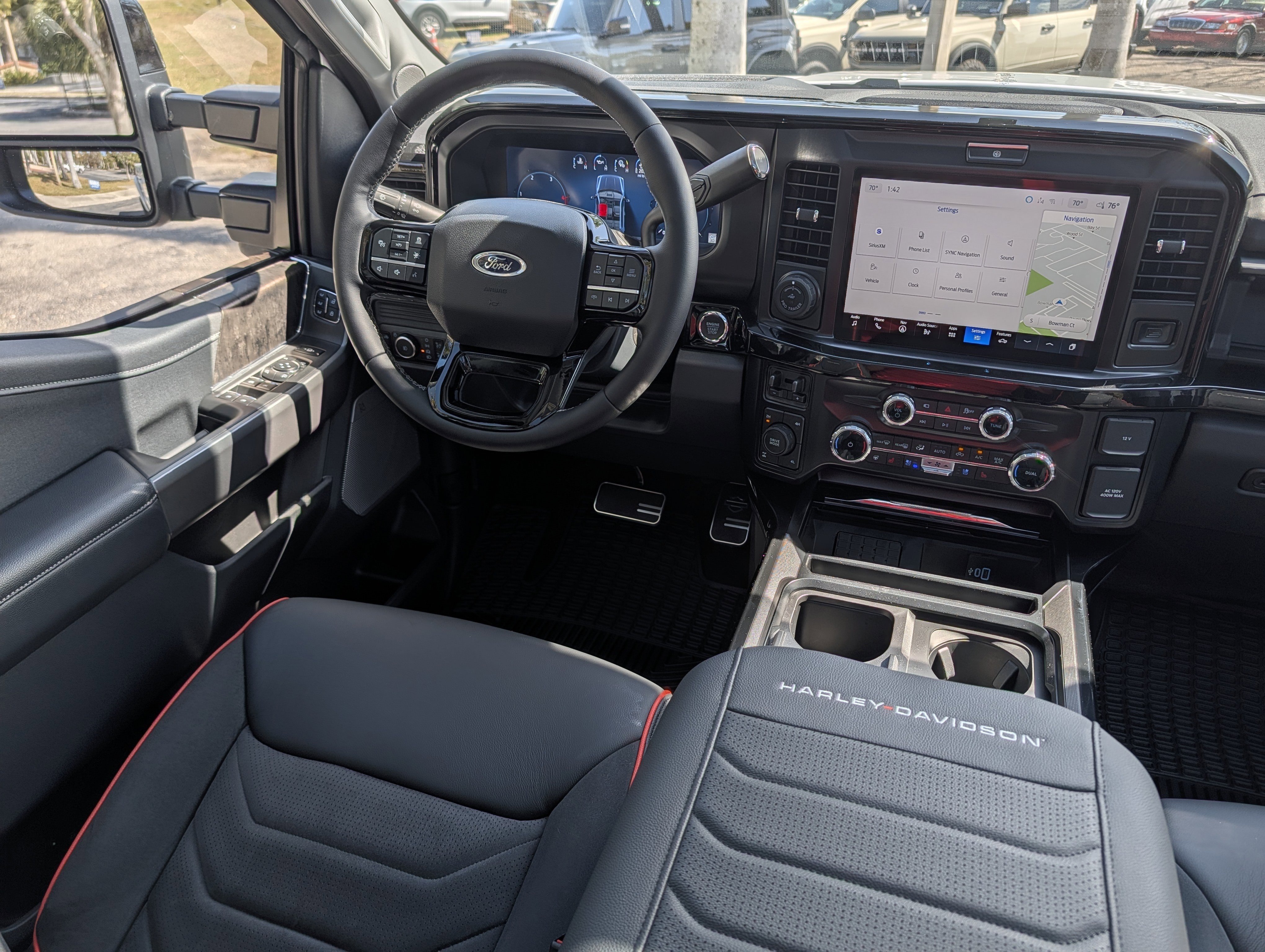 Used 2026 Ford F250 Lariat w/ Black Appearance Package image 26