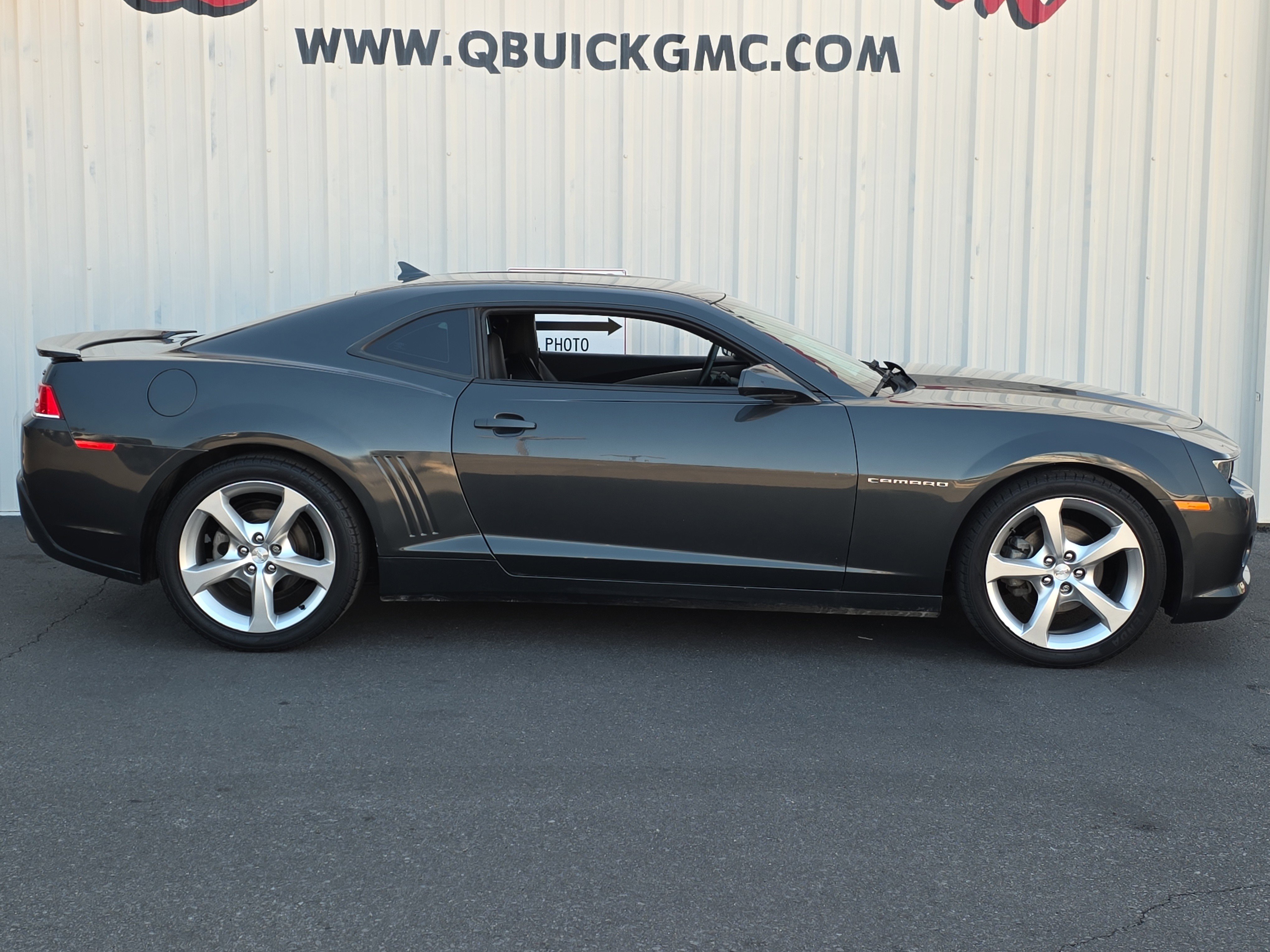 Used 2015 Chevrolet Camaro LT w/ RS Package image 9